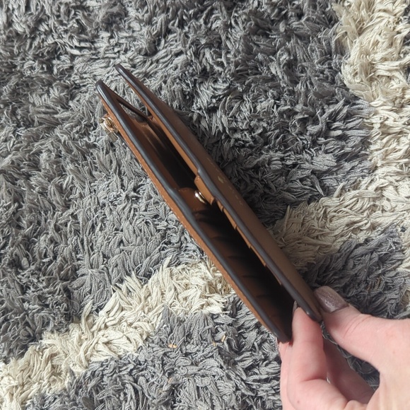 Kate Spade Bailey Peppled Leather Large Warm Gingerbread Brown Wallet - Picture 4 of 9